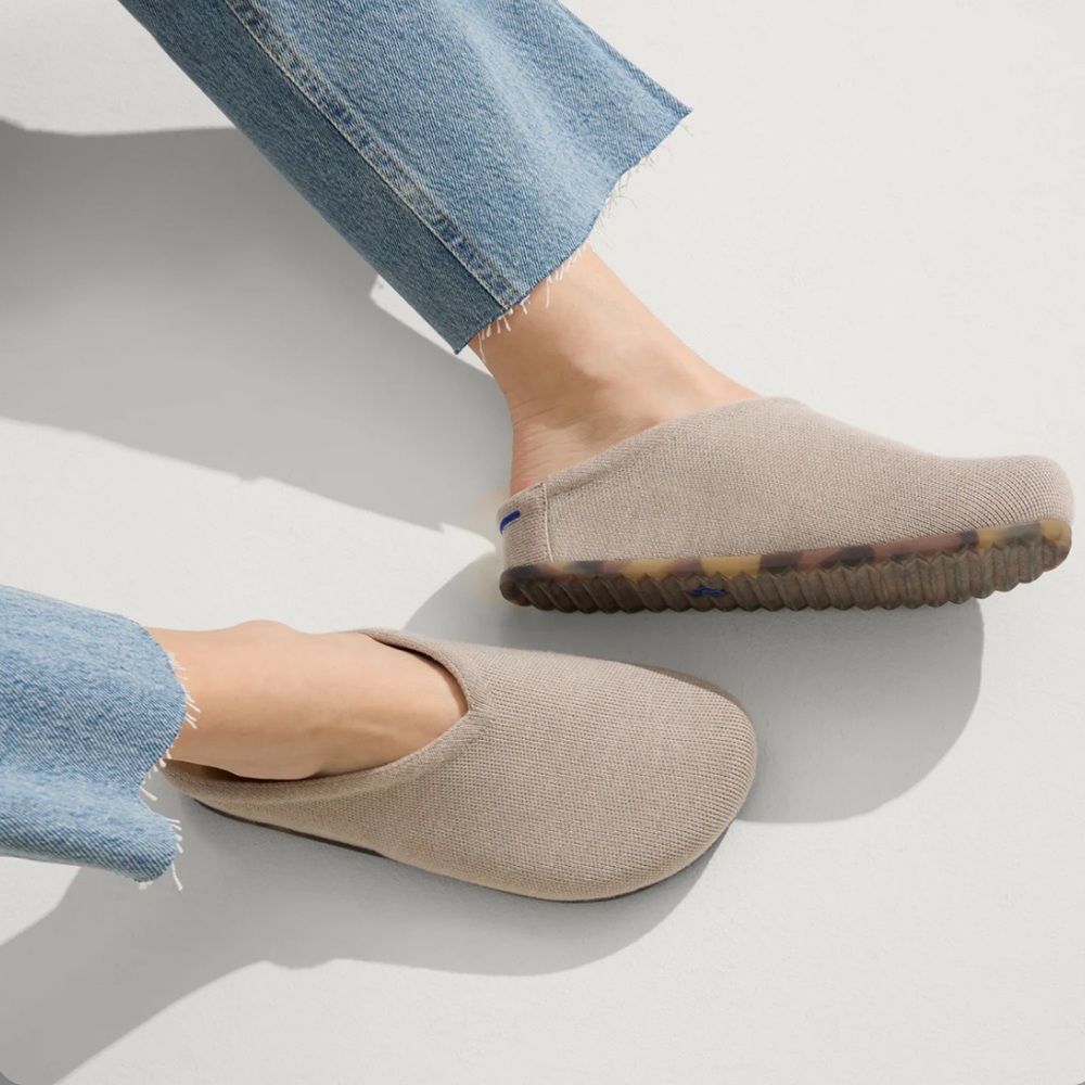 FREE SHIPPING | Rothy’s Clogs in “Dove” Merino Wool Slip-On Shoes - Size 8